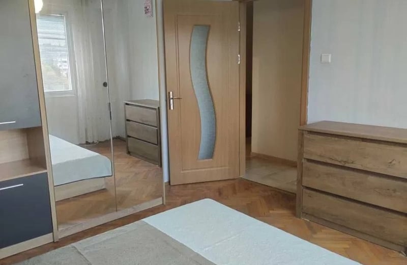 Location d’un appartement spacieux et lumineux, 75 m², quartier Bazar Levski, Varna, Bulgarie